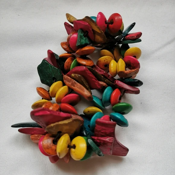 Bohemian Coconut Shell Bracelet - Picture 5 of 5